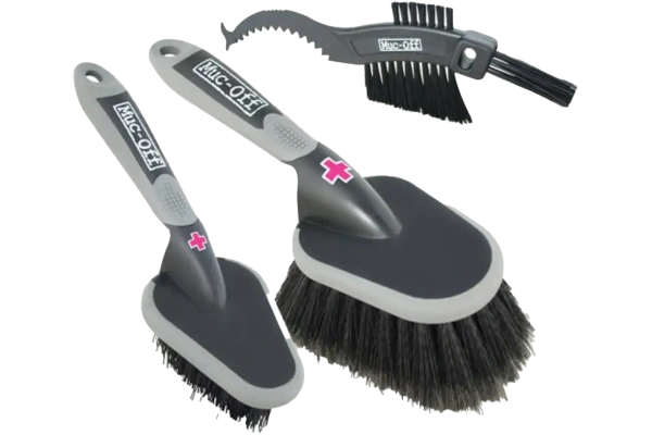 MUC-OFF 3x harjasetti