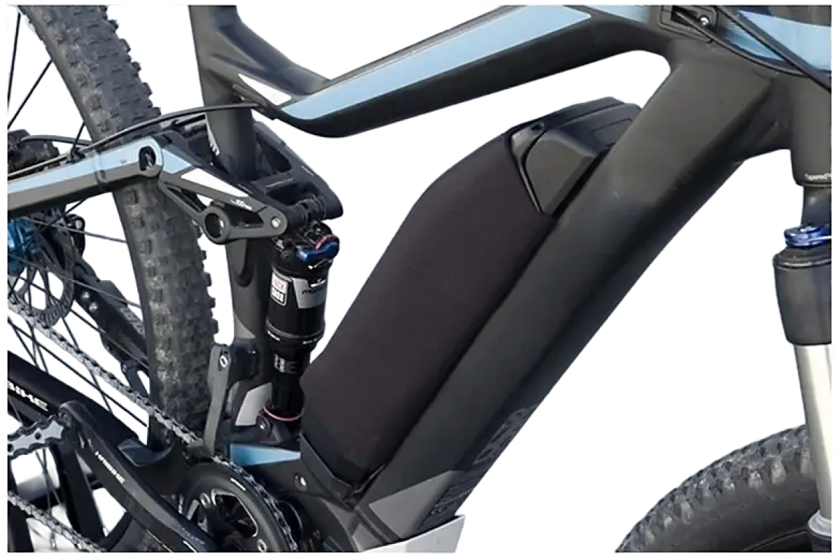 Fahrer Yamaha runkoakunsuoja 400-500wh